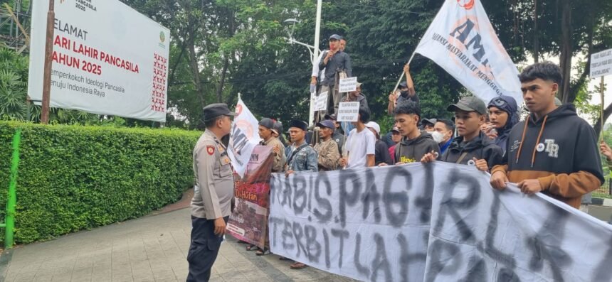 Go.TeropongRakyat.co
